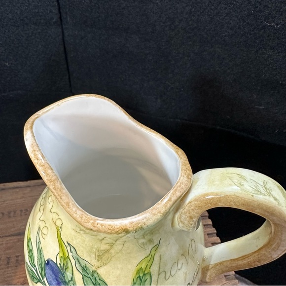 Maxcera Olive Beige Sugar & Creamer Set - Picture 2 of 13